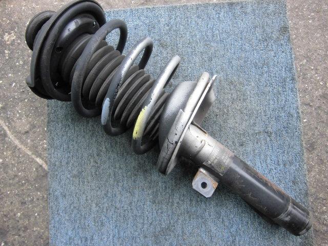 【中古】中古部品 モンディオ WF0NNG 右フロントストラット 【3310070100-001016233250110】