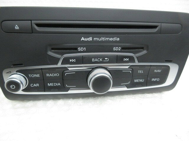 【中古】中古部品 アウディ A1 8XCAX オーディオ 【3500170000-260626500561050】