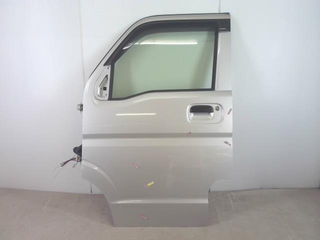 【中古】中古部品 エブリィ DA17V 左フロントドア 【3310550000-260911000413200】