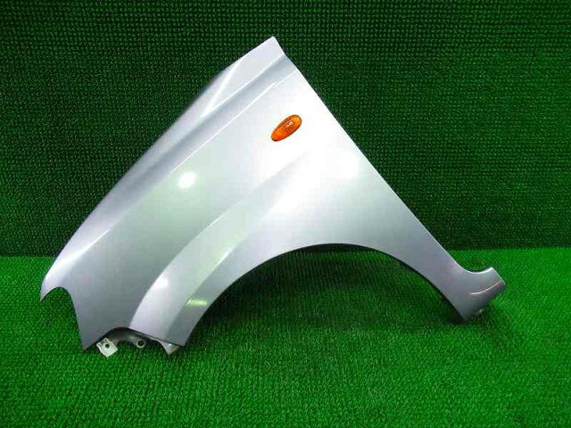 【中古】中古部品 トッポ H82A 左フロントフェンダー 【3330210100-000038196210700】