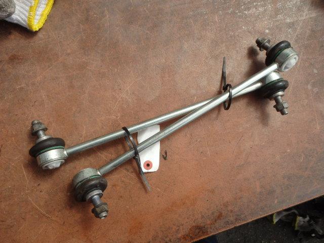 【中古】中古部品 アバルト プントエヴォ 199144 その他 サスペンション系 【3331010800-001623005359000】