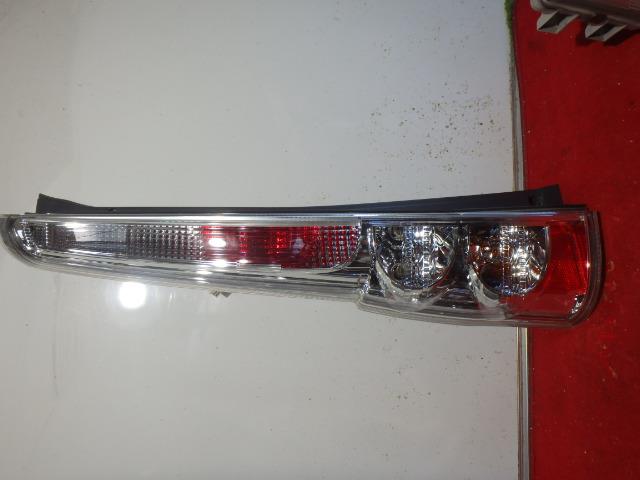 【中古】再生部品 ステラ RN1 左テールランプ 【3331010800-001709501815600】