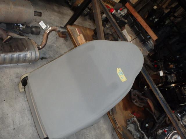 【中古】中古部品 エッセ L235S アシスタントシート 【3331010800-001564834170600】