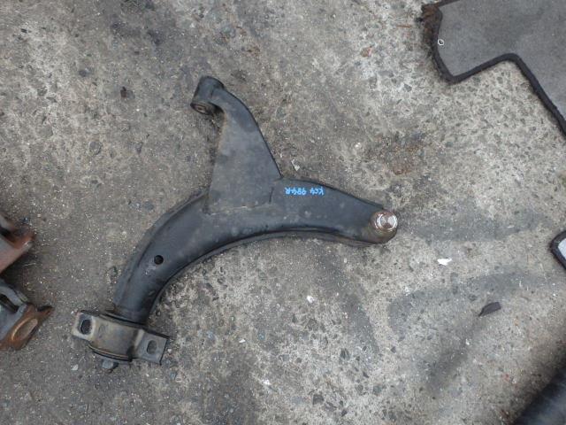 【中古】中古部品 サンバー KS4 右フロントロアアーム 【3331010800-001615070651720】