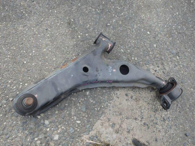 【中古】中古部品 プレオ RA1 左フロントロアアーム 【3331010800-001709731851740】