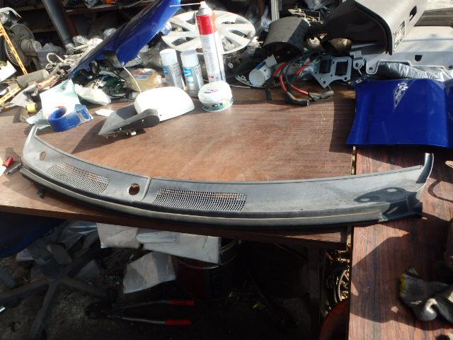 【中古】中古部品 eKスポーツ H81W カウルトップパネル 【3331010800-001663550017210】