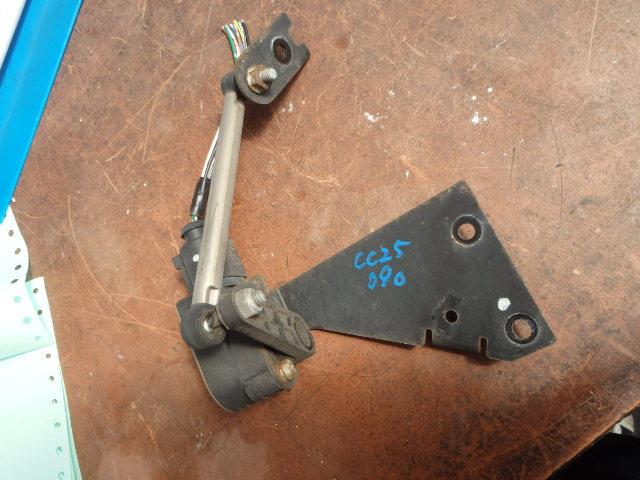 【中古】中古部品 セレナ CC25 その他 ステアリング系部品 【3331010800-001547225649000】