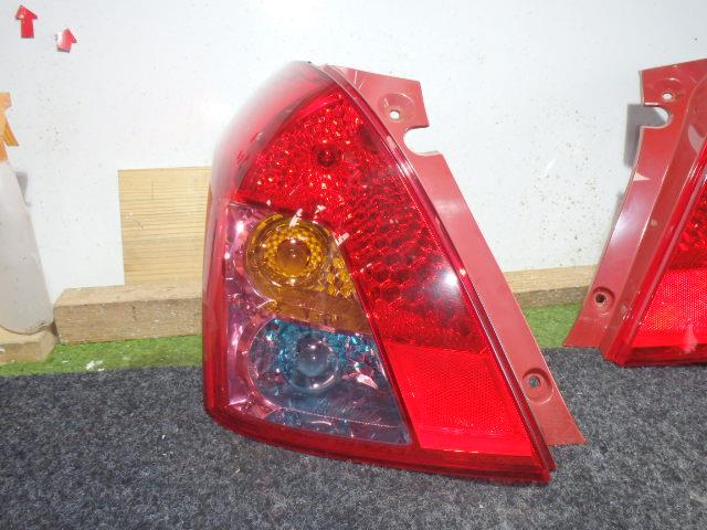 【中古】再生部品 スイフト ZC71S 左テールランプ 【3331010800-001657478615600】
