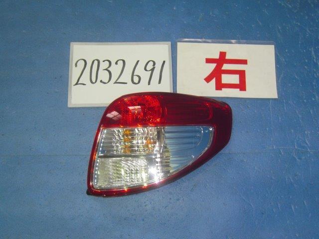 【中古】中古部品 SX4 YA11S 右テールランプ 【3310390100-001680937815500】