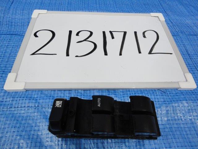 【中古】中古部品 パレット MK21S パワーウインドウスイッチ 【3310390100-001696505861900】