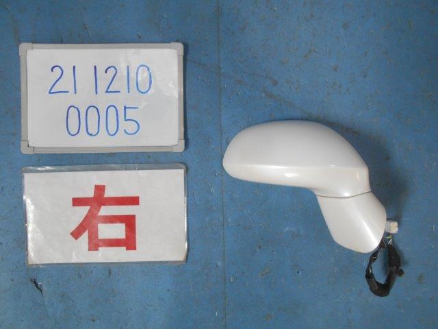 【中古】中古部品 ストリーム RN7 右サイドミラー 【3310390100-211210000513500】
