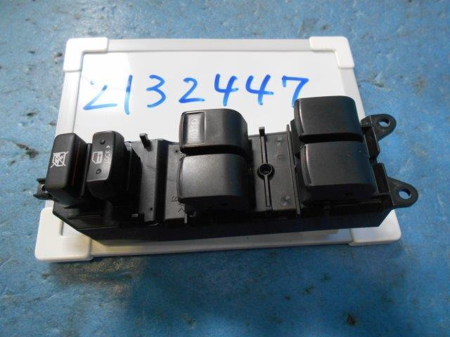 【中古】中古部品 ヴィッツ NCP95 パワーウインドウスイッチ 【3310390100-001707998061900】