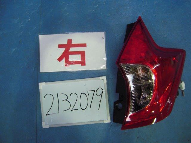 【中古】中古部品 ノート E12 右テールランプ 【3310390100-001700519315500】