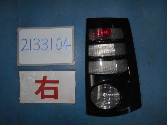 【中古】中古部品 シエンタ NCP81G 右テールランプ 【3310390100-001715592315500】