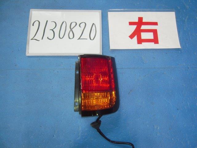 【中古】中古部品 エルグランド APE50 右テールランプ 【3310390100-001681115115500】