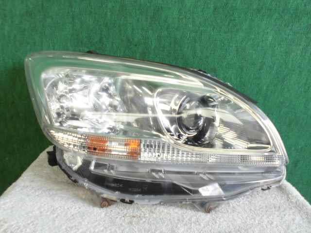 【中古】中古部品 マークXジオ ANA10 右ヘッドランプ 【3310420000-001538858610800】