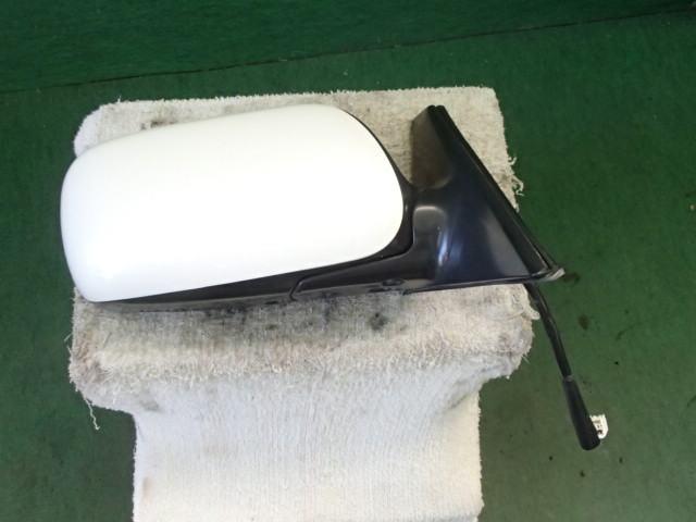 【中古】中古部品 アルテッツァ GXE10W 右サイドミラー 【3310420000-001219591113500】