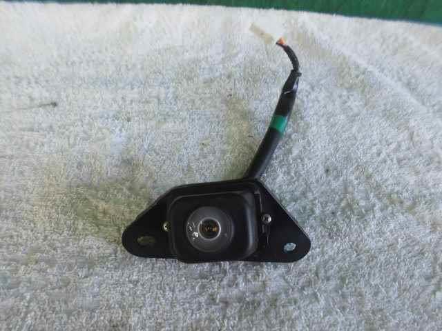 【中古】中古部品 プリウス NHW20 カメラ 【3310420000-000002056615850】