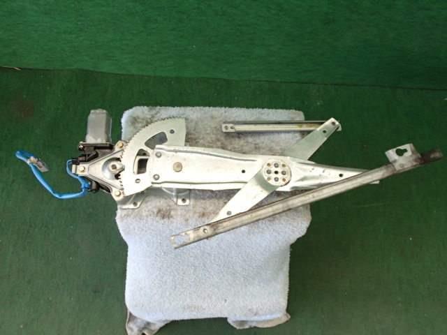 【中古】中古部品 ライフ JB1 左フロントドアレギュレータ・モーター 【3310420000-001134663413220】