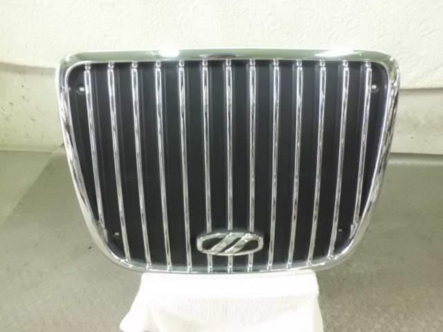 【中古】中古部品 サンバー TW1 ラジエータグリル 【3310420000-001059405710400】