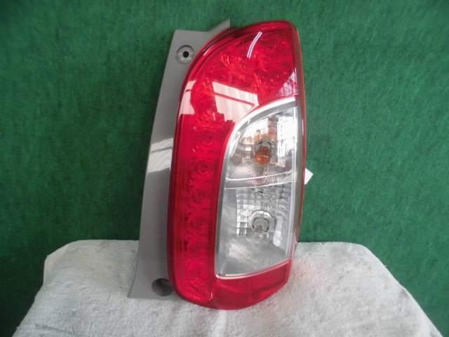 【中古】中古部品 ブーン M600S 右テールランプ 【3310420000-000002060215500】