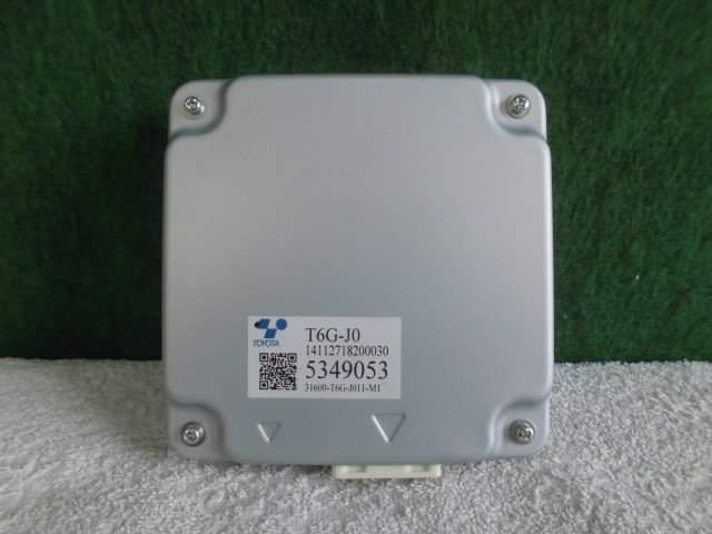 メーカー ホンダ 車名 N−WGN 型式類別 17659-0001 グレード 660 G 認定型式 DBA-JH1 車両タイプ 5ドアハッチバック 年式 H27/ シフト 駆動 通称型式 エンジン型式 S07A-DE ミッション型式 アクスル型式 車体色 ピンク 車体色No R546M トリム色No 走行距離(Km) 50,000 メーカー純正品番 31600-T0A-J011 部品メーカー品番 保証 1ヶ月/1000km 付加情報 ★EG型式【S07A-DE】; ★走行Km【50,153】;作動テストOK；画像参照 商品情報 ※純正番号およびモデル番号は参考としてください。※リビルト部品を購入される際のお願い【再生部品】と表示されているものをリビルト部品と呼んでいます。リビルト部品の場合には、交換時に取り外した部品をご返却していただく場合があります。詳しくはこちら※大物商品(ドア・ボンネット・バンパー等)は個人宅への配送ができない場合がございます。その場合、最寄りの配送業者支店止め等の対応となりますので、あらかじめご了承ください。 ページ上部へ【中古】中古部品 N−WGN JH1 PSコンピューター 【3310420000-001688864263500】