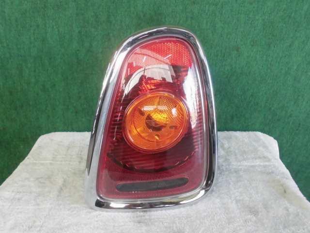 【中古】中古部品 BMW ミニ ME14 右テールランプ 【3310420000-001635415015500】