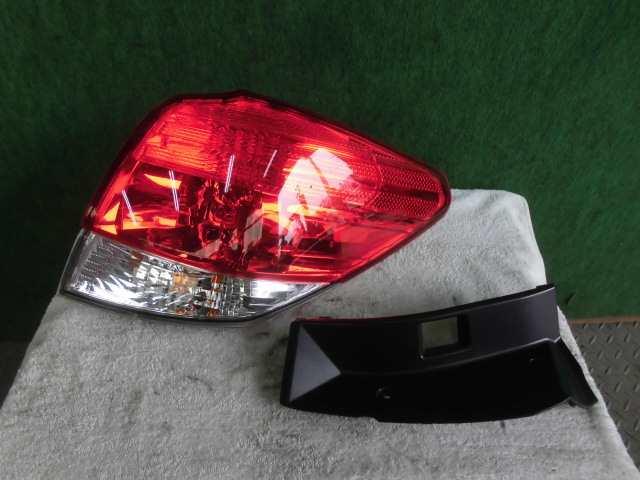 【中古】中古部品 レガシィ BR9 右テールランプ 【3310420000-001645971815500】