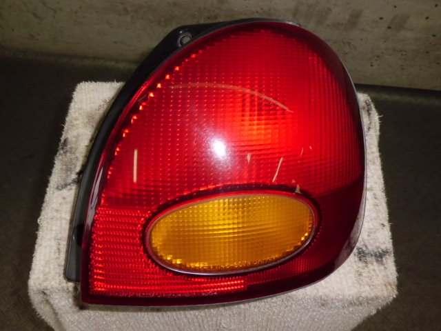 【中古】中古部品 ミニカ H31A 右テールランプ 【3310420000-000963025615500】