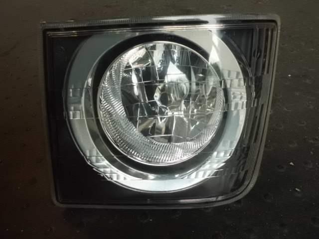【中古】中古部品 ステラ RN1 左フォグランプ 【3310420000-001311947710950】