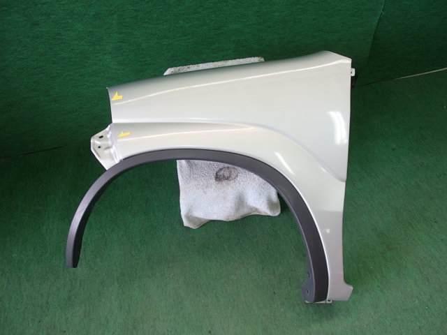 【中古】中古部品 KEI HN11S 左フロントフェンダー 【3310420000-001098880310700】