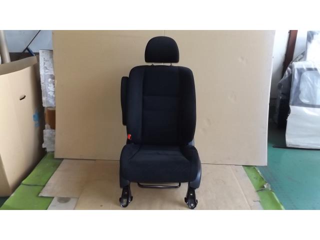 【中古】中古部品 オデッセイ RB3 アシスタントシート 【3330610100-001461331770600】