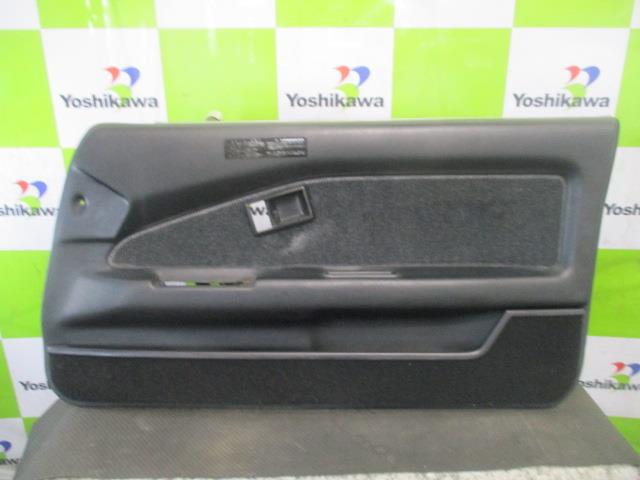 【中古】中古部品 MR2 AW11 右フロントドアトリム 【3330530100-000004683613150】