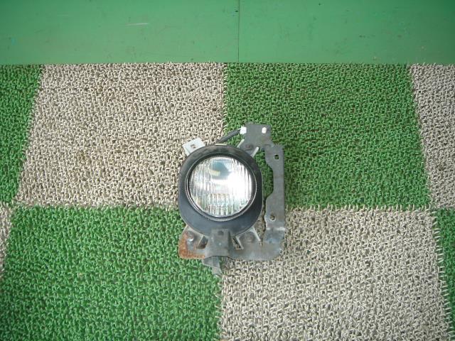 【中古】中古部品 KEI HN21S 右フォグランプ 【3330440100-001200499610850】