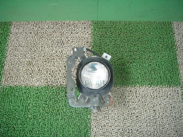 【中古】中古部品 KEI HN21S 左フォグランプ 【3330440100-001200499710950】