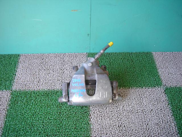 【中古】中古部品 ボルボ 40シリーズ MB5244 左フロントキャリパー 【3330440100-000951205044360】