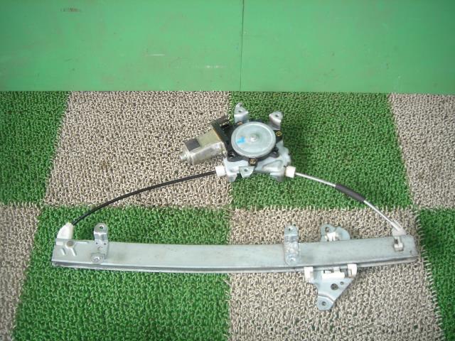 【中古】中古部品 AD VEY11 左フロントドアレギュレータ・モーター 【3330440100-001152344013220】