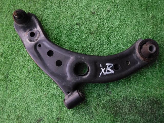 【中古】中古部品 タンク M910A 右フロントロアアーム 【3330450100-001539989651720】