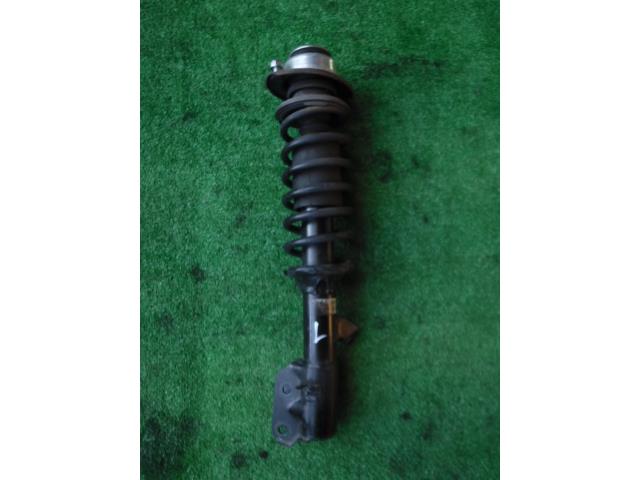 【中古】中古部品 ステラ RN2 左フロントストラット 【3330450100-001591007450210】
