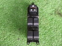 【中古】中古部品 ヴィッツ NCP95 パワーウインドウスイッチ 【3330450100-001561911861900】