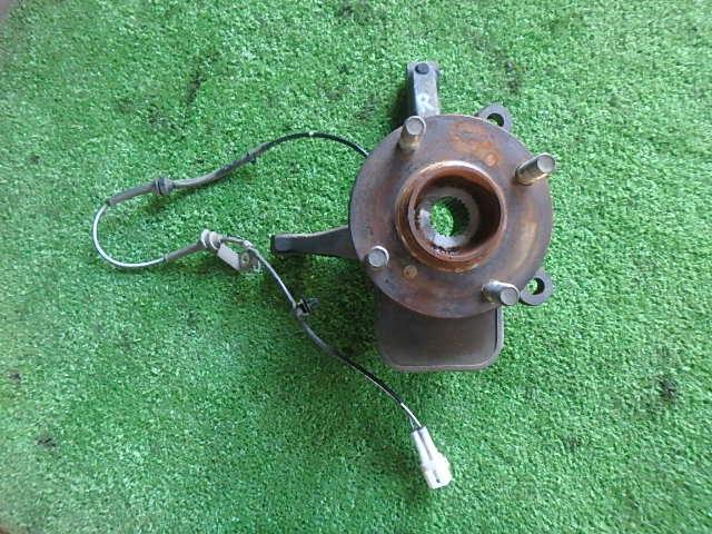 【中古】中古部品 モコ MG33S 右フロントナックルハブ 【3330450100-001610733844310】