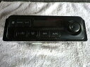 【中古】中古部品 MRワゴン MF21S A/Cスイッチパネル 【3330450100-001004306160900】(2)