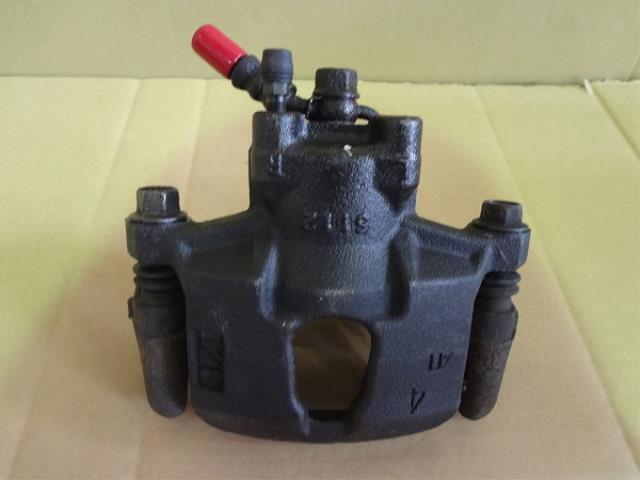 【中古】中古部品 プレオ L285B 右フロントキャリパー 【3330460100-001598359444330】