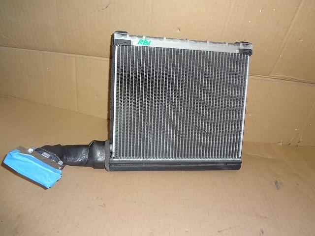 【中古】中古部品 オデッセイ RB1 A/Cクーリングユニット 【3330460100-001379979660800】