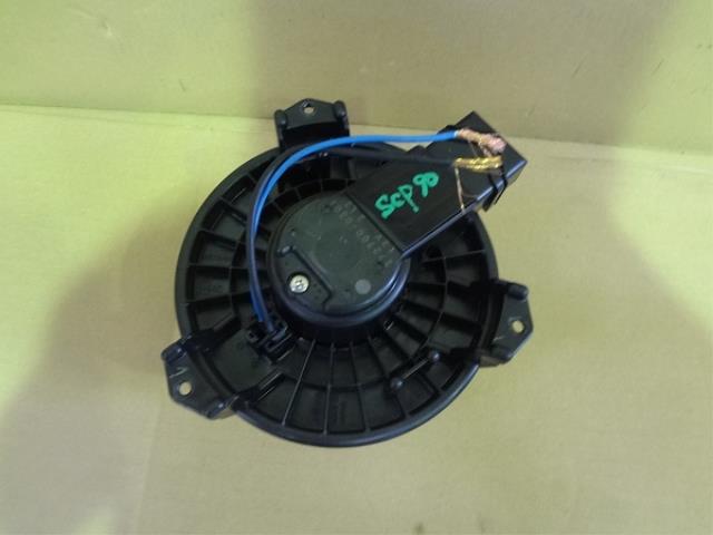 【中古】中古部品 ヴィッツ SCP90 ヒーターブロアモーター 【3330460100-001613580567900】