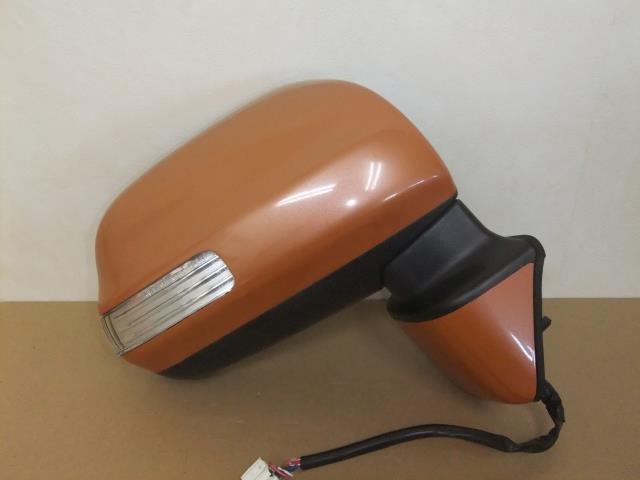 【中古】中古部品 パッソセッテ M502E 右サイドミラー 【3330460100-001368954813500】