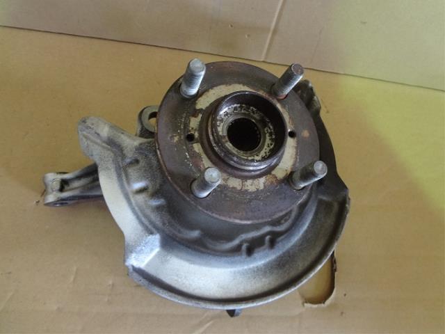 【中古】中古部品 ムーヴ L175S 右フロントナックルハブ 【3330460100-001655419644310】