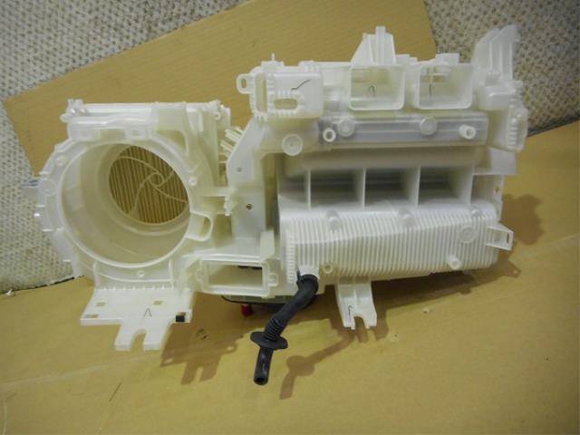 【中古】中古部品 ピクシススペース L585A ヒーターブロアモーター 【3330460100-0...