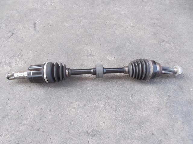 【中古】中古部品 デミオ DE3FS 左フロントドライブシャフト 【3330510100-001526103042200】