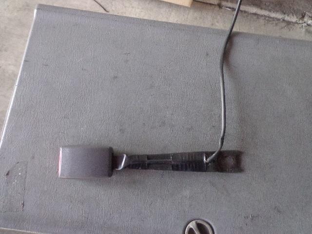 【中古】中古部品 プラッツ SCP11 シートベルト 【3340080100-001155577077150】